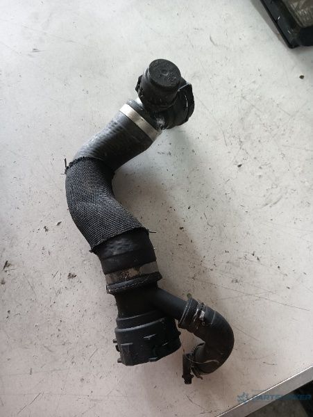 Furtun apa BMW X5 II (E70) [ 2006 - 2013 ] OEM 7799184