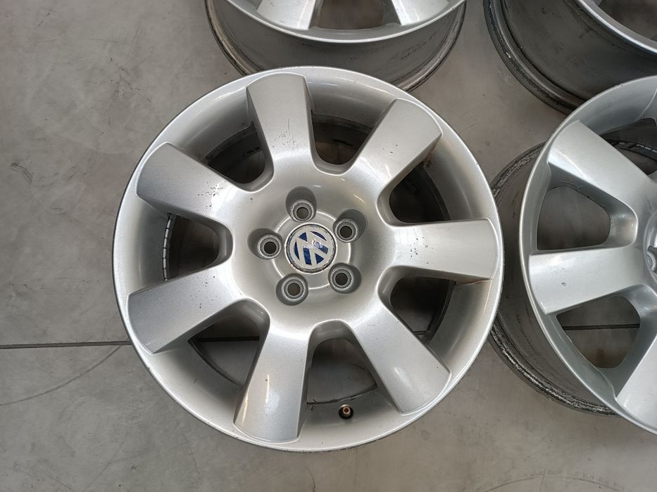 Jante aliaj 5x100 R16 Vw New Beetle , Golf , T Cross, Polo