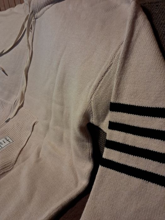 Суитчер ( жилетка) унисекс - един брой  4ХЛ и един брой  2XL