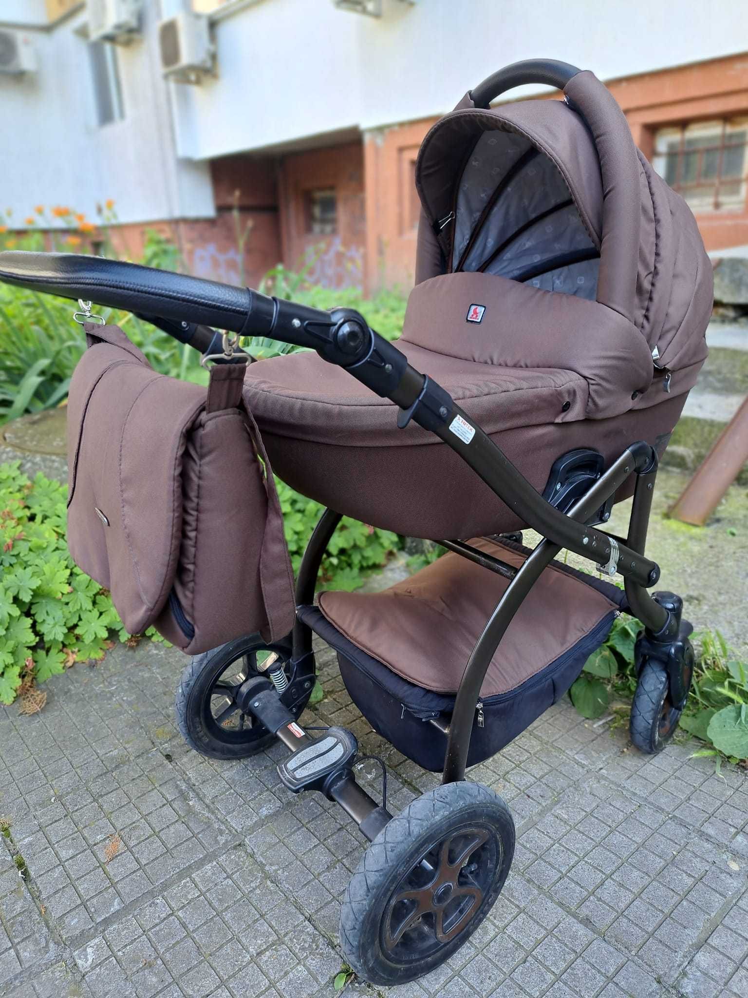 Бебешка количка Tutek