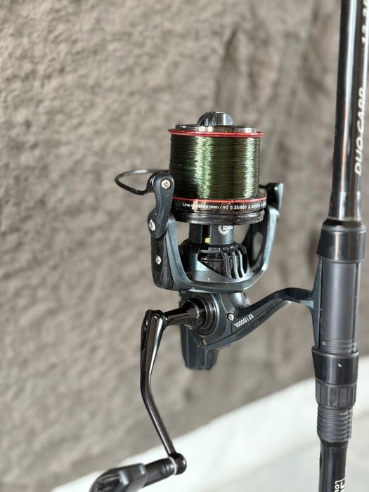 Шаранджийски въдици комплект със макари и калъв