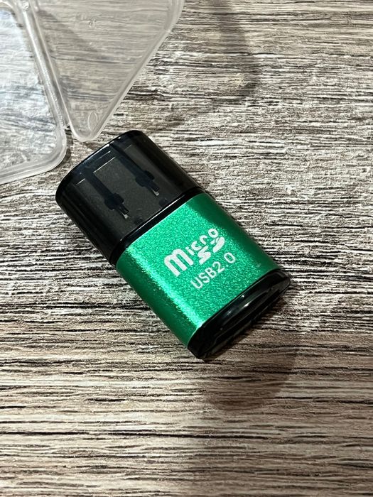 Fleshka micro sd 1gb