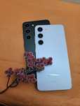Samung S23.   5G
