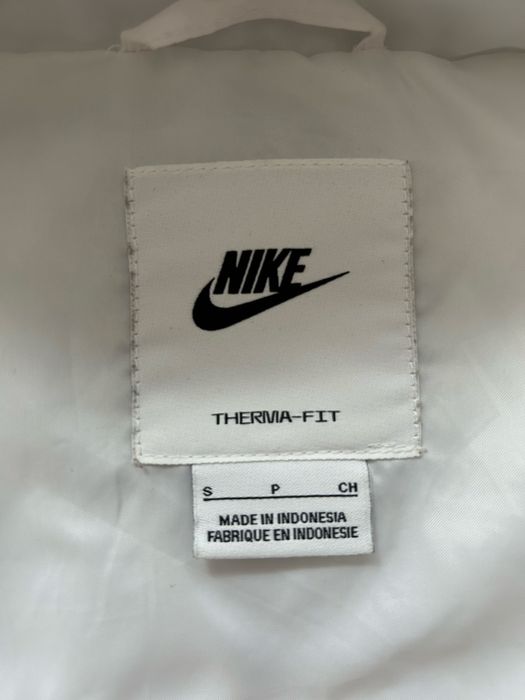 Nike Яке Sportswear Therma-FIT Repel Classic Series