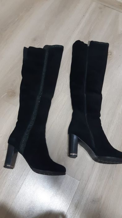 Сапоги зимние, замшевые, европейка. Р-р 39