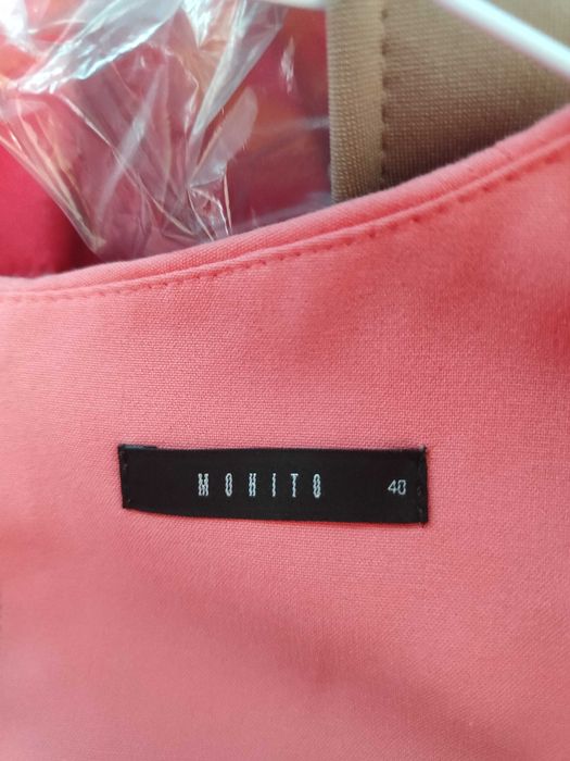 Официална рокля цвят Корал