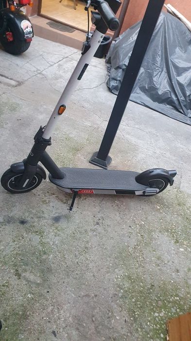 Trotineta Audi în stare foarte buna