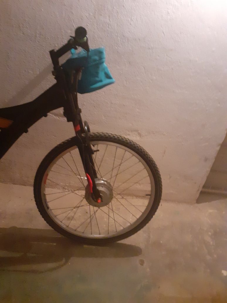 Bicicleta electrica pe 26'