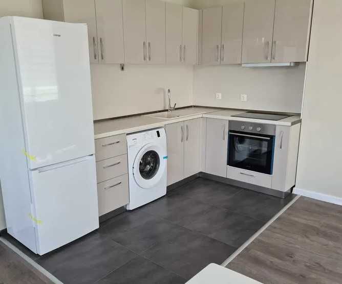 Дава се под наем Тристаен апартамент в Пловдив, Каменица 1 - 88 кв.м за 397.8 € - Снимка #1