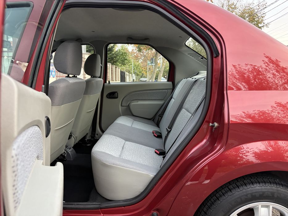 Dacia Logan Ambition 20.000Km 1.6 Benzina 90Cp