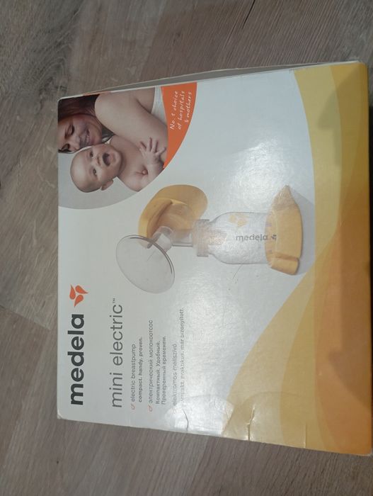 Молокоотсос "Medela"