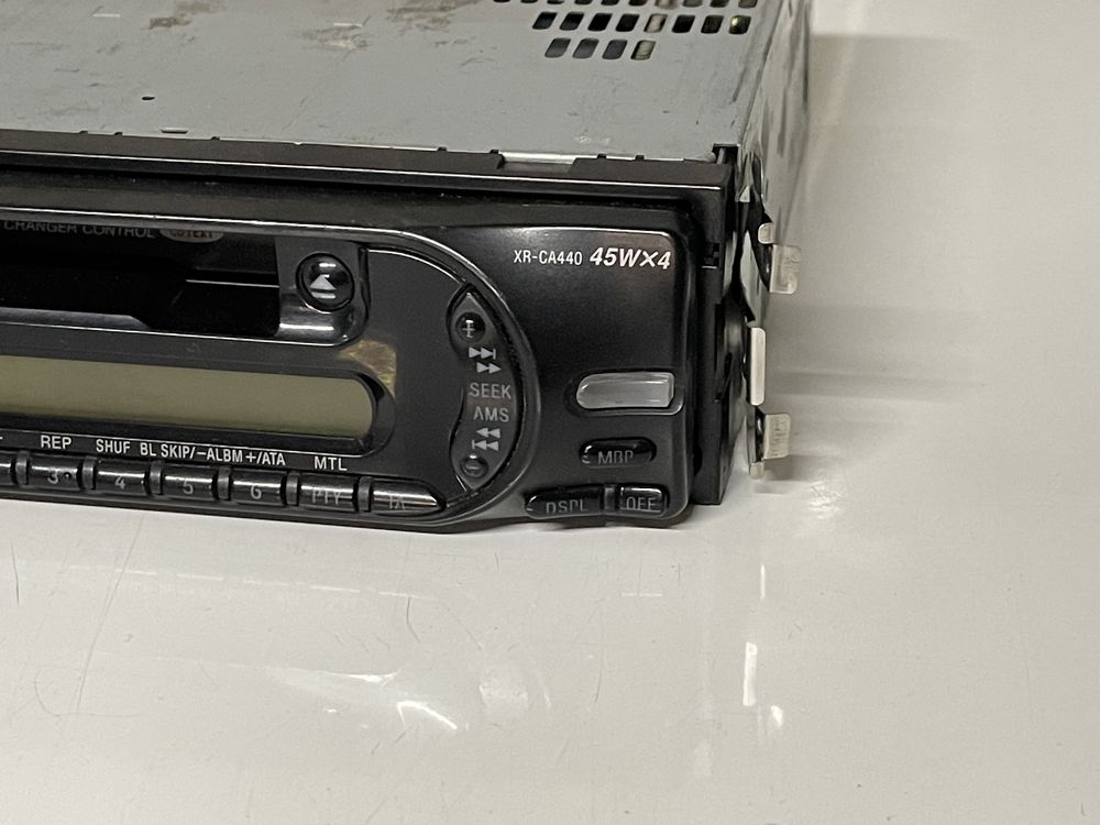 Radio/ Casetofon Sony cu Magazie CD Sony CDX 601