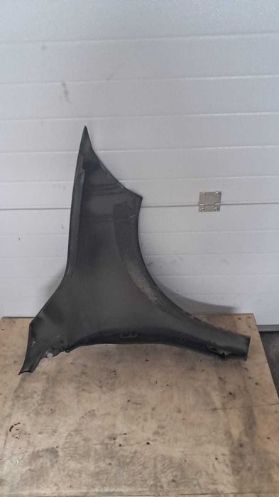 aripa dreapta fata Renault Megane 3 1.5 dci  an 2011 cod 631000009R