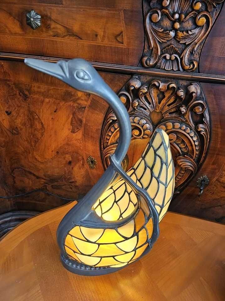 Lampă decorativă vintage în formă de lebădă
