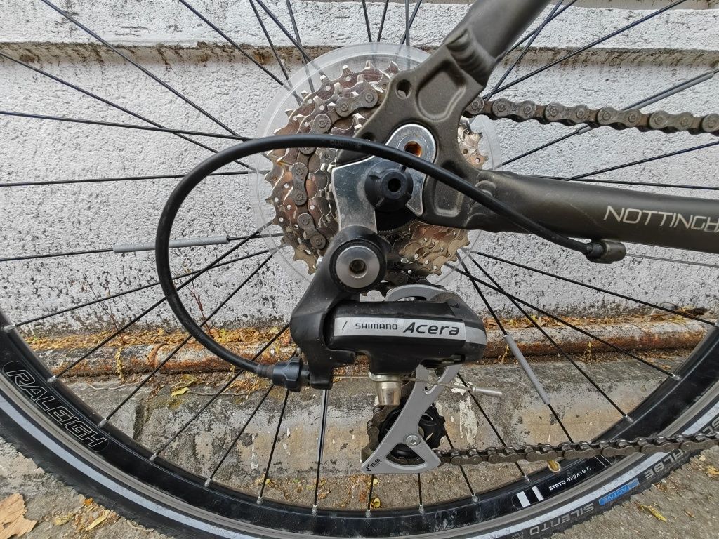 Bicicletă de oraș RALEIGH,  aluminiu, accesorii Shimano