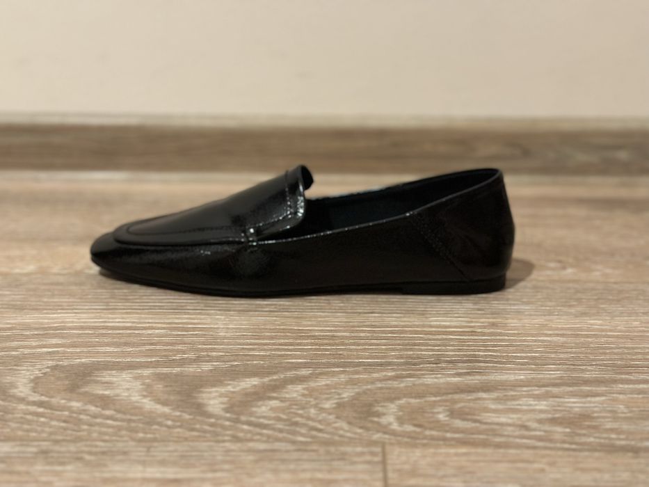 Vând pantofi Zara noi