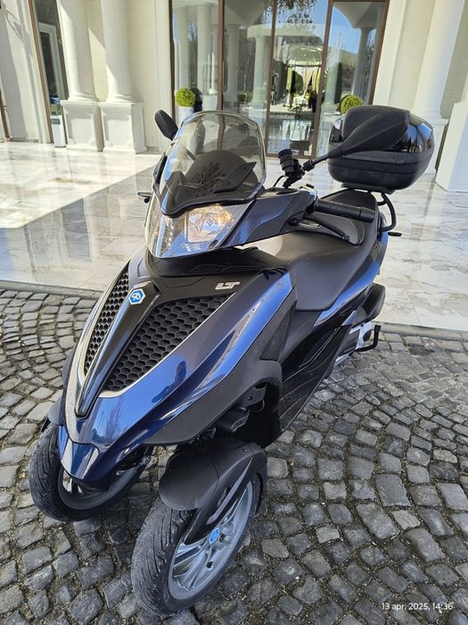 Piaggio mp3 Yourban LT-3 roti /300cm/23Cp-Frana pedala Se Conduce cu B