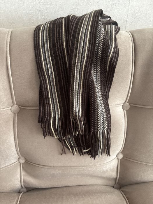 Продам  зимние и осенние шапочки