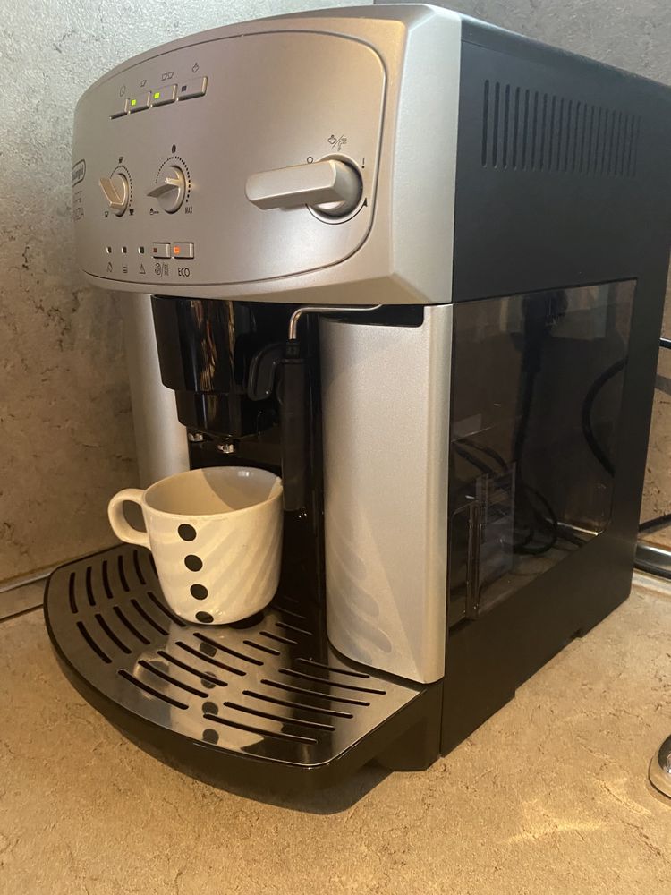 Кафе автомат Delonghi