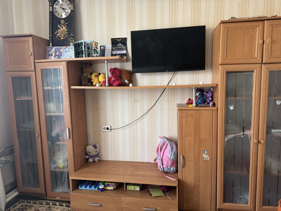 Продается стенка горка полки