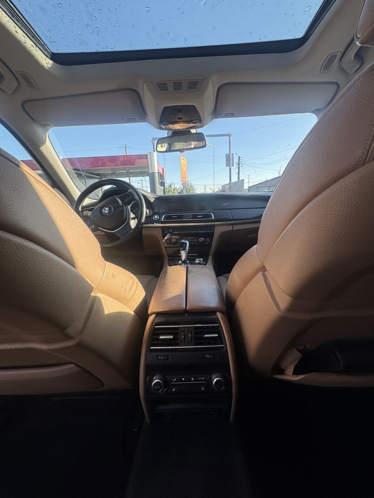 Bmw 730d impecabil.