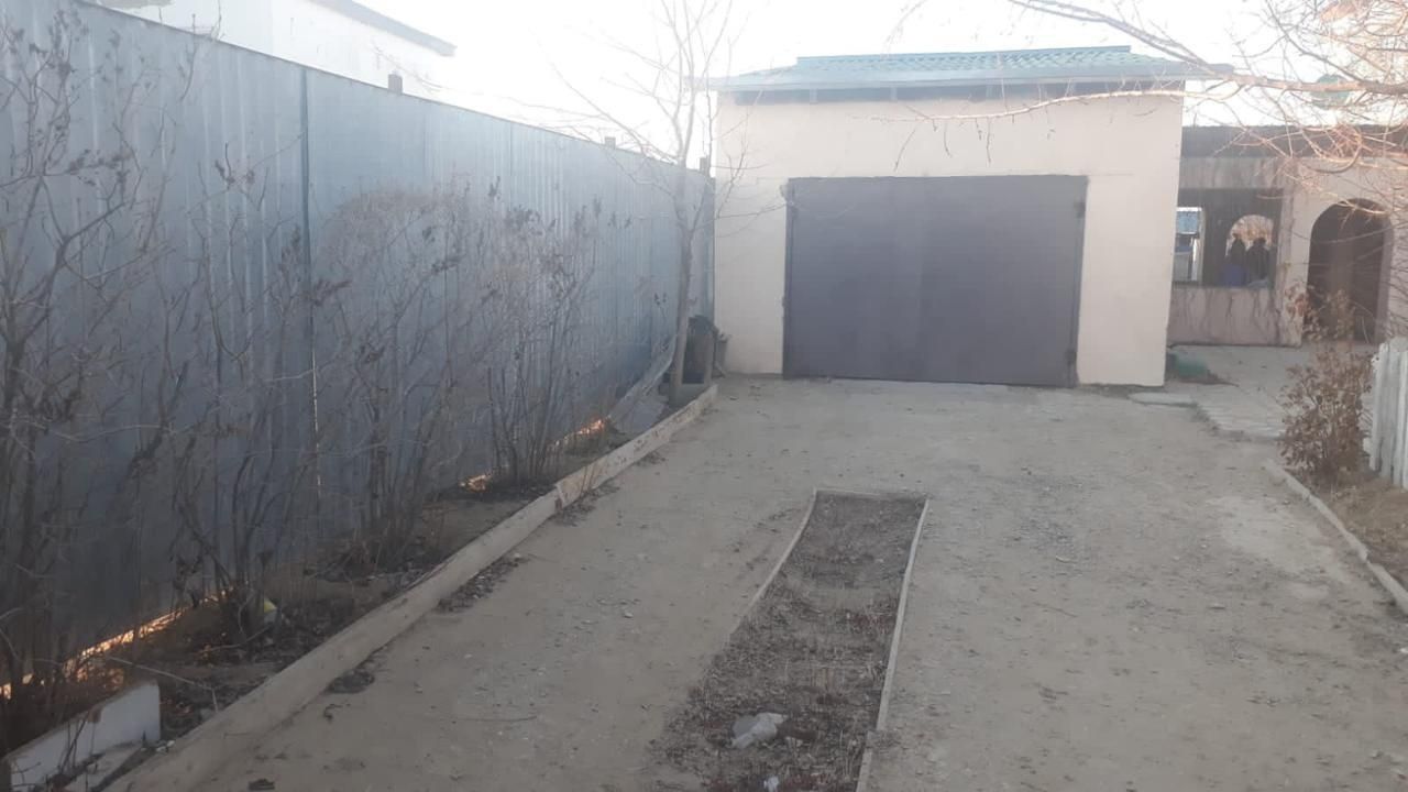 Дом в поселке Жана Каратон