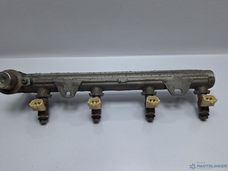 Rampa cu injectoare SKODA OCTAVIA (1U2) [ 1996 - 2010 ] 16V (AXP, BCA) 55KW|75HP OEM 036133319CC , 036031C