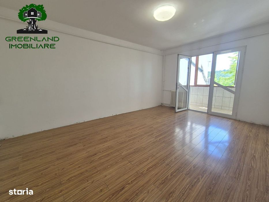 Apartament 4 camere, 2 bai, 90 mp, mobilat si utilat, bloc 1986, Cug