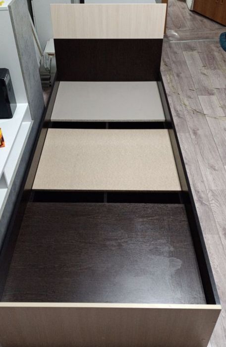 Продам кровать односпальную