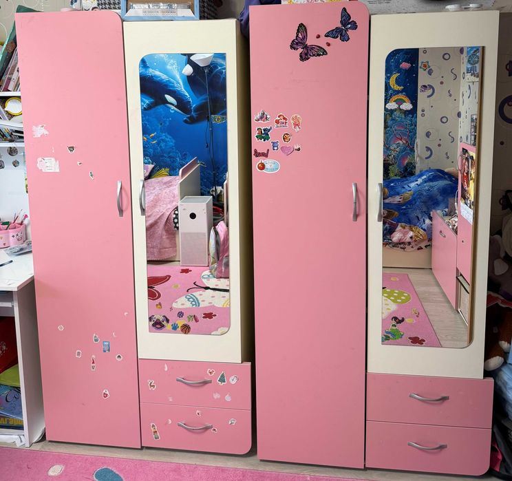 Детски гардероб (2 броя) в розово за детска стая 890/480/1810