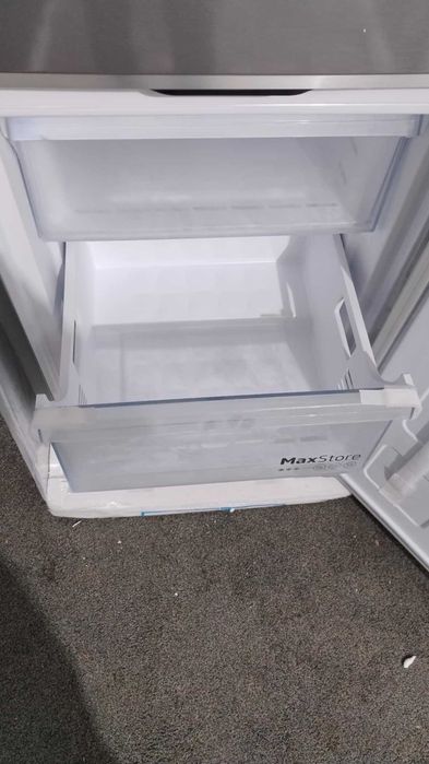 Комбиниран Хладилник с долен фризер BEKO-БЕКО 186.5 см HarvestFresh™