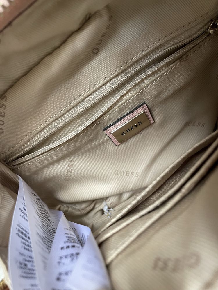 Geanta Guess mica