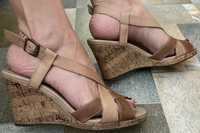 Босоножки Летняя обувь Caprice Италия кожаные