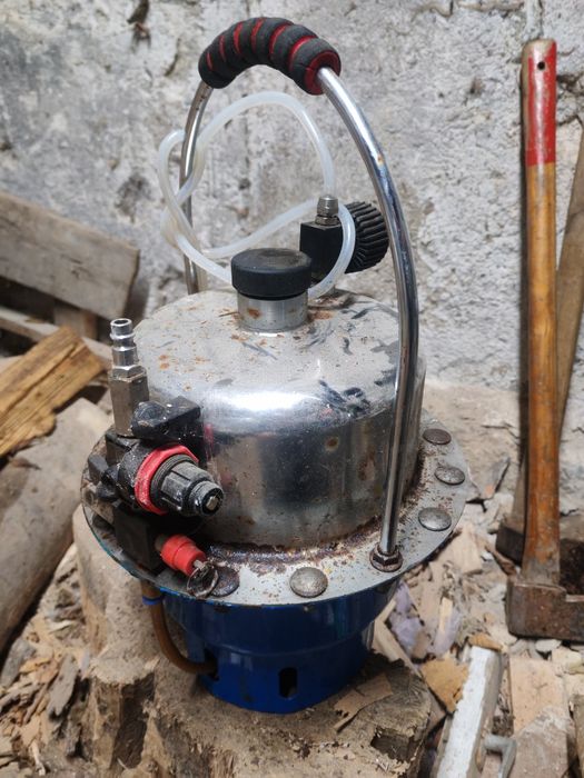 Aparat de schibat lichid de frana