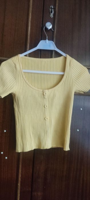 Модные вещички для девушек xs,s размеров.