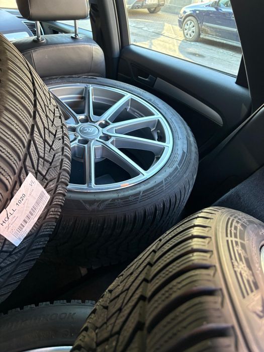 Vând set anvelope cu jante