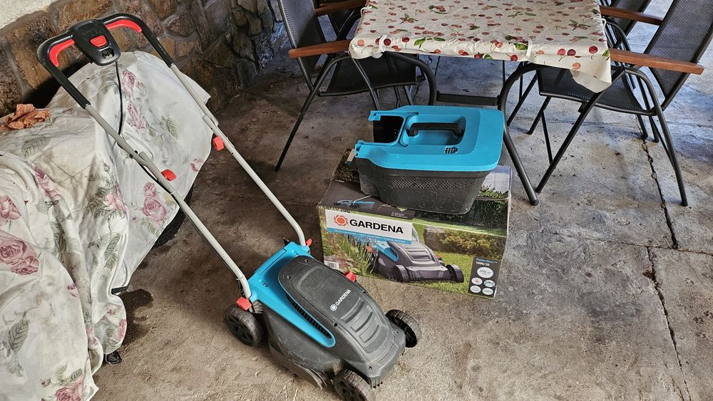 Gardena PowerMax 1200/32 електрическа косачка