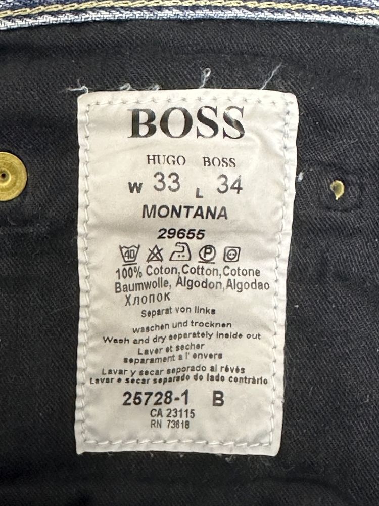 Vând blugi HUGO BOSS