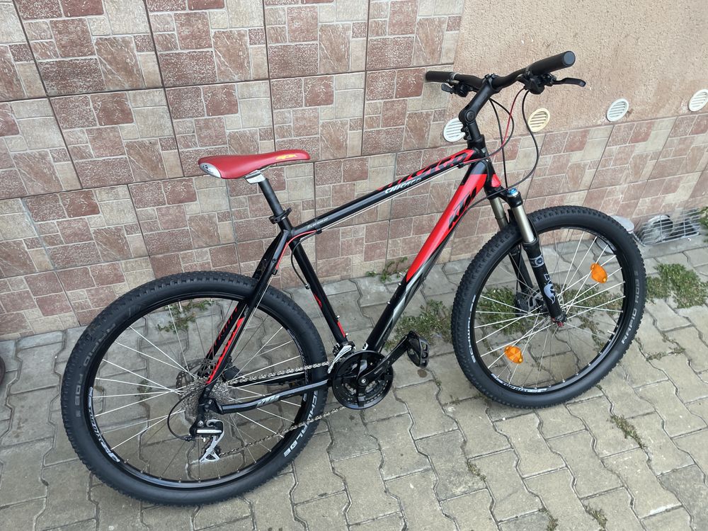 Bicicleta MTB"KTM"frane hidraulice Fox Air