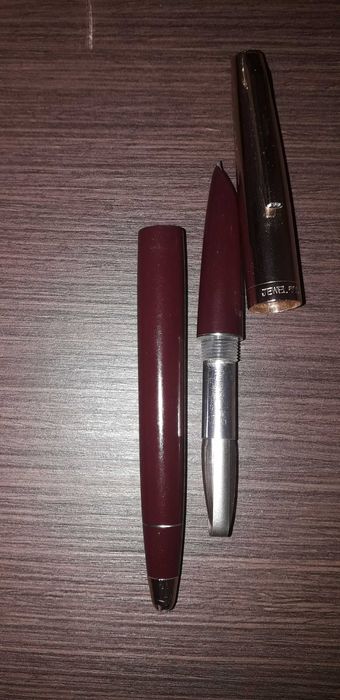 Stilou JEWEL 72  culoare visiniu