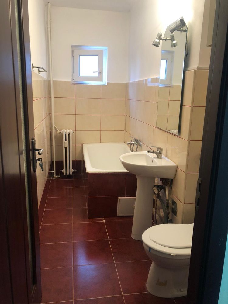 Apartament de închiriat