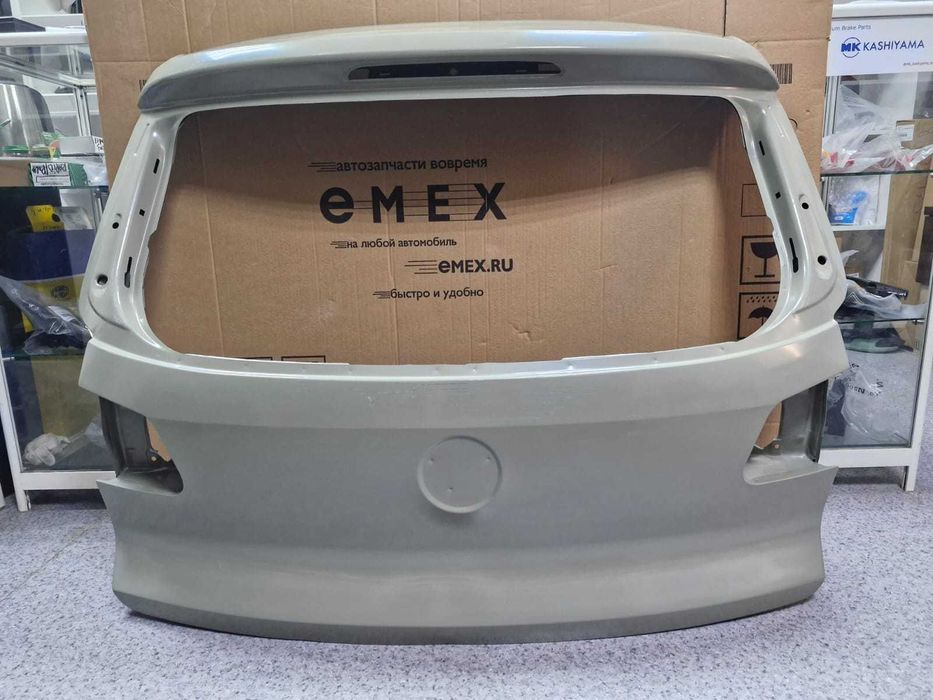 Крышка багажника Volkswagen TIGUAN