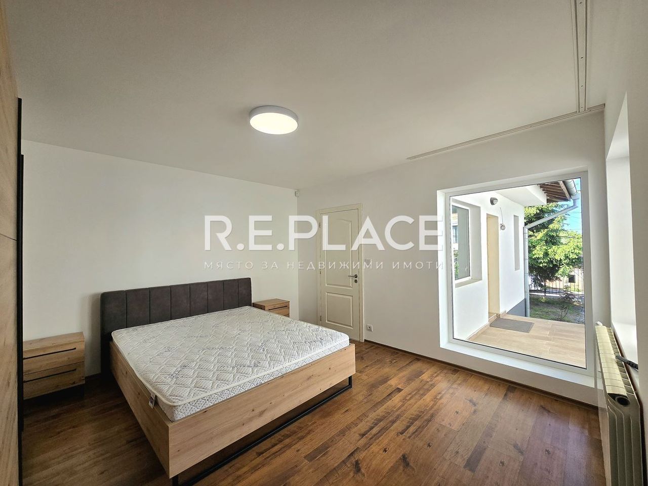 Продава се Къща в Варна, Галата - 148 кв.м за 1555 €/кв.м - Снимка #5