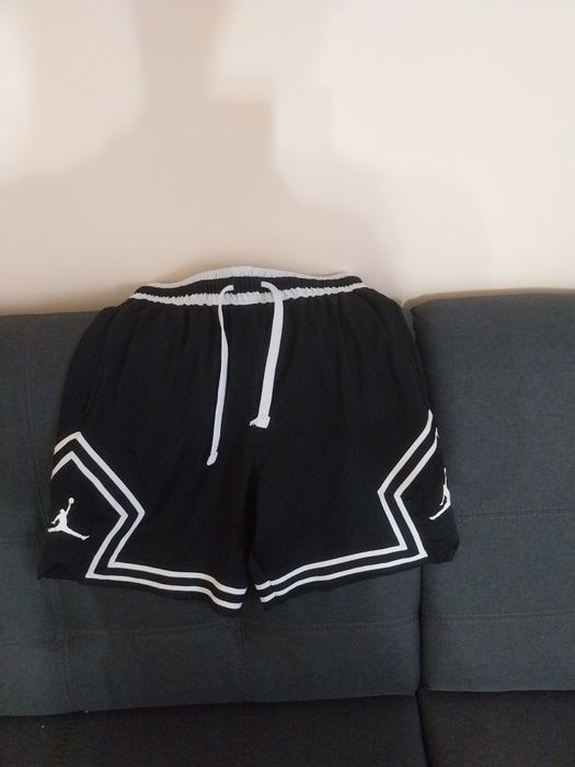 Jordan Jumpman Shorts Negri – Mărimea S
