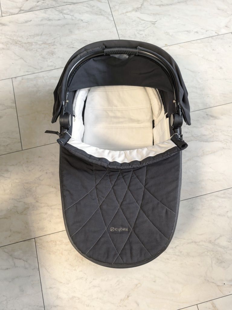 Кош за новородено Cybex Priam 4 /e-PRIAM Lux