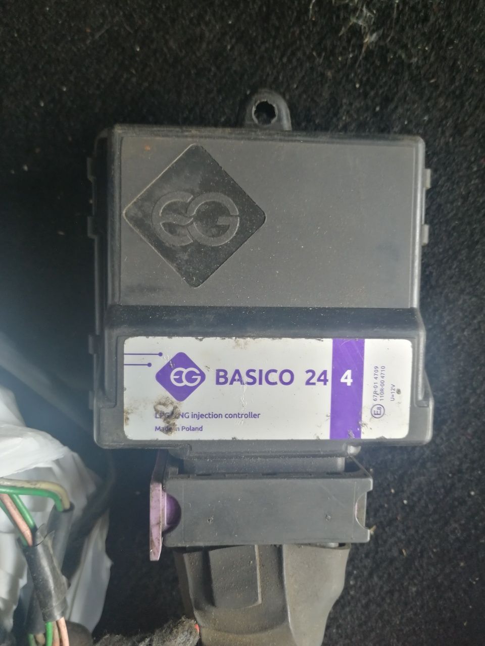 Газов инжекцион EG basico 24.4 + бутилка