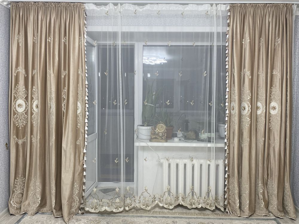 Продам штор с тюлью