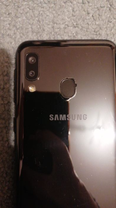 Samsung A20E, 32GB