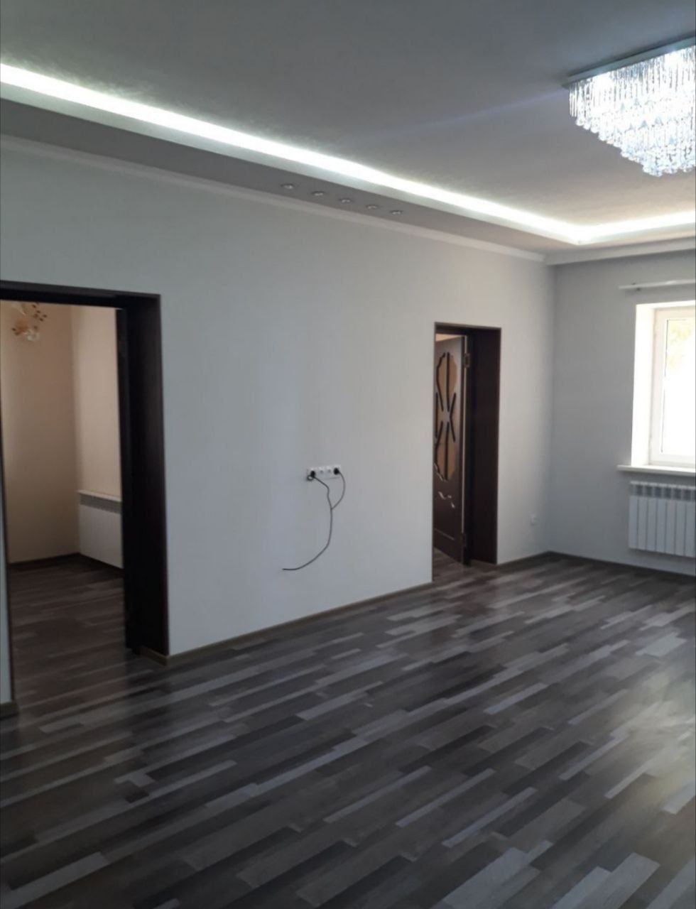 Продаётся участок г.Чирчик (район джалаир)