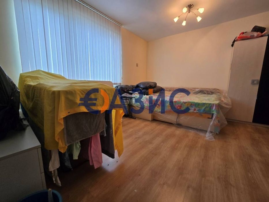 Продава се Двустаен апартамент в к.к. Слънчев бряг - 75 кв.м за 894 €/кв.м - Снимка #4